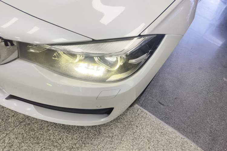 Used BMW 3 Series GT 2017 320i Sport Edition