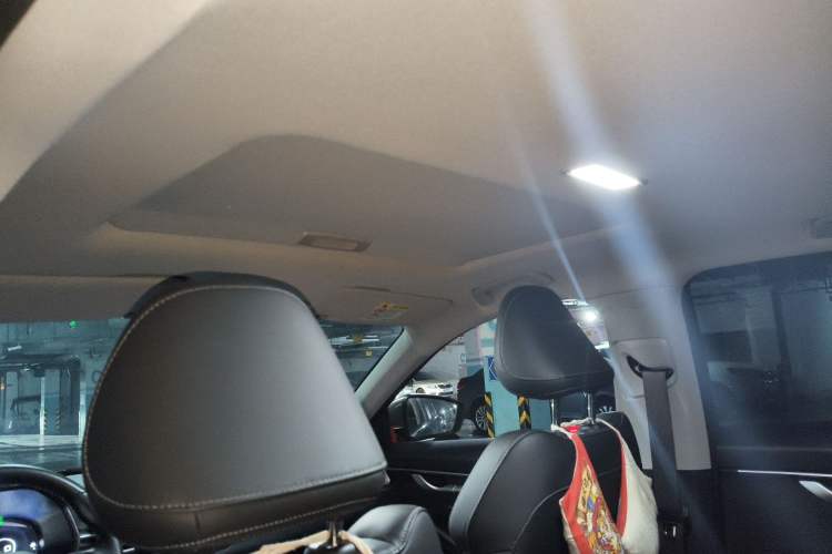 Used Geely Auto Emgrand 2022 4th Generation 1.5L CVT Luxury Model Headliner