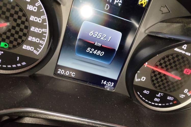 Used Mercedes-Benz GLC AMG 2017 AMG GLC 43 4MATIC Odometer Close Up