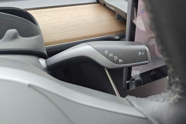 Used Tesla Model 3 2020 Revised Version Standard Range Rear-Wheel Drive – Upgraded Edition Gear Lever