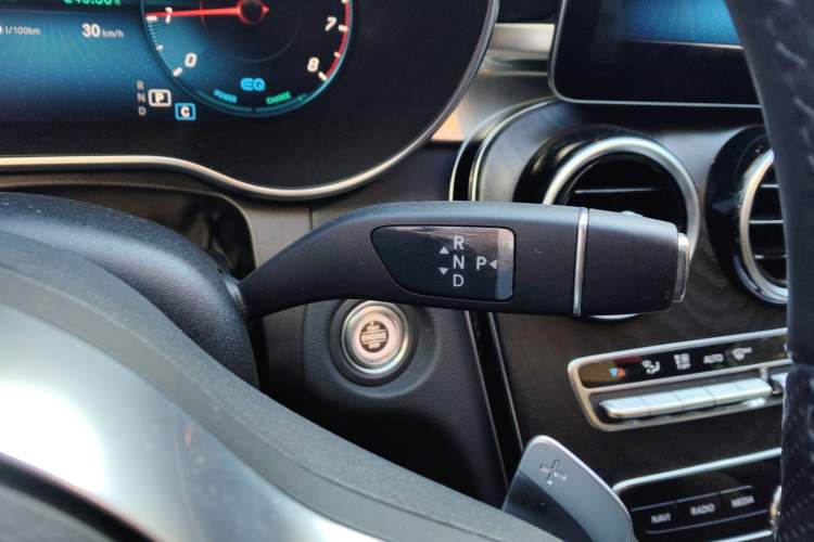 Used Mercedes-Benz C-Class 2021 C 260 L Sport Edition Star Collection Gear Lever