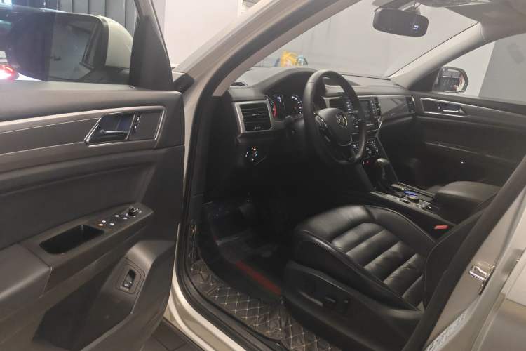 Used Volkswagen Teramont 2017 380TSI Four-Wheel Drive Luxury Edition Driver Seat