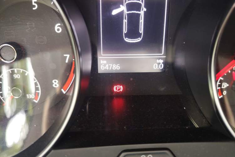 Used Volkswagen Golf Sportsvan 2016 230TSI Automatic Luxury Version