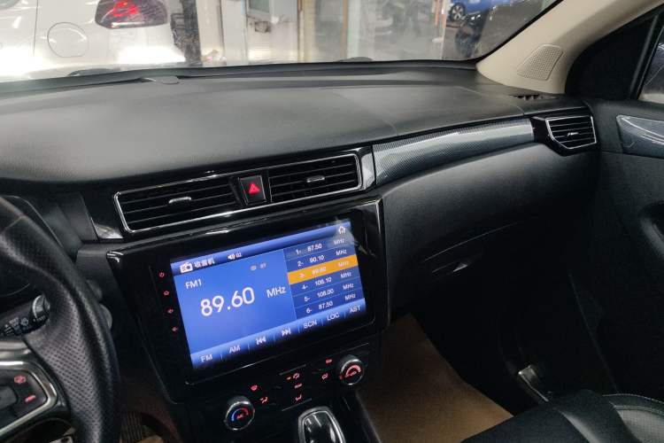 Used Dongfeng Fengon 580 2017 1.5T CVT Luxury Model