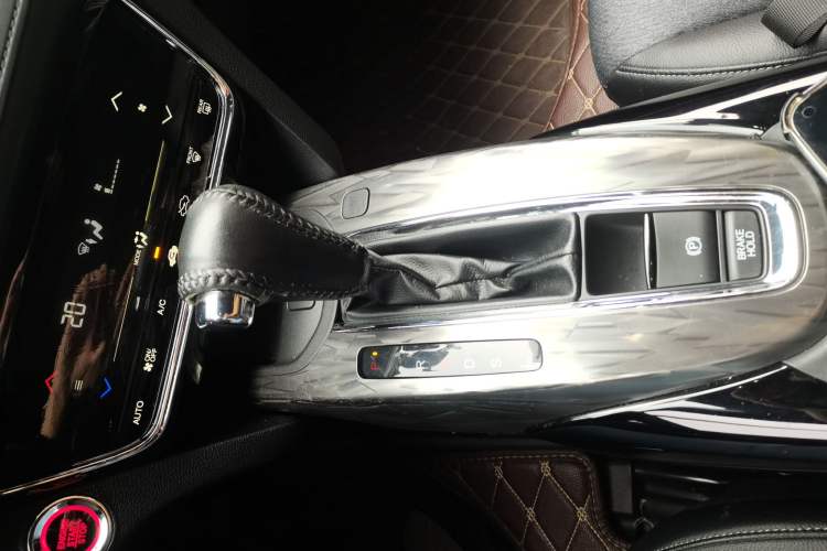 Used Honda XR-V 2019 220TURBO CVT Luxury Edition China VI Emission Standard