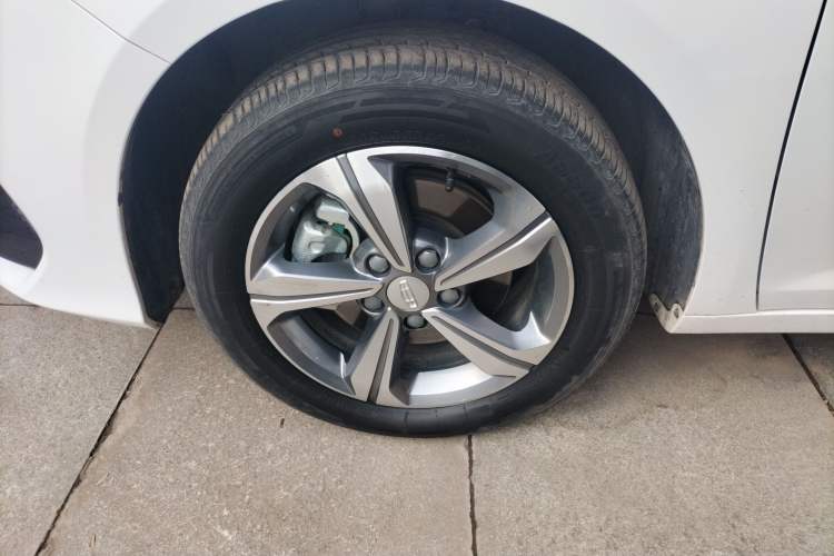 Used Geely Auto Emgrand L HiP 2024 Champion Edition 1.5TD-DHT Pro 100KM Superior Model