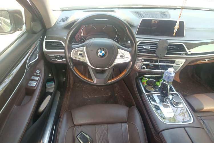 Used BMW 7 Series 2016 730Li Luxury Model