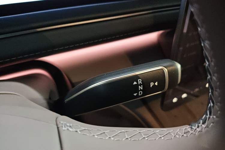 Used Nio ES8 2026 Model 6-seat Executive Luxury Edition
