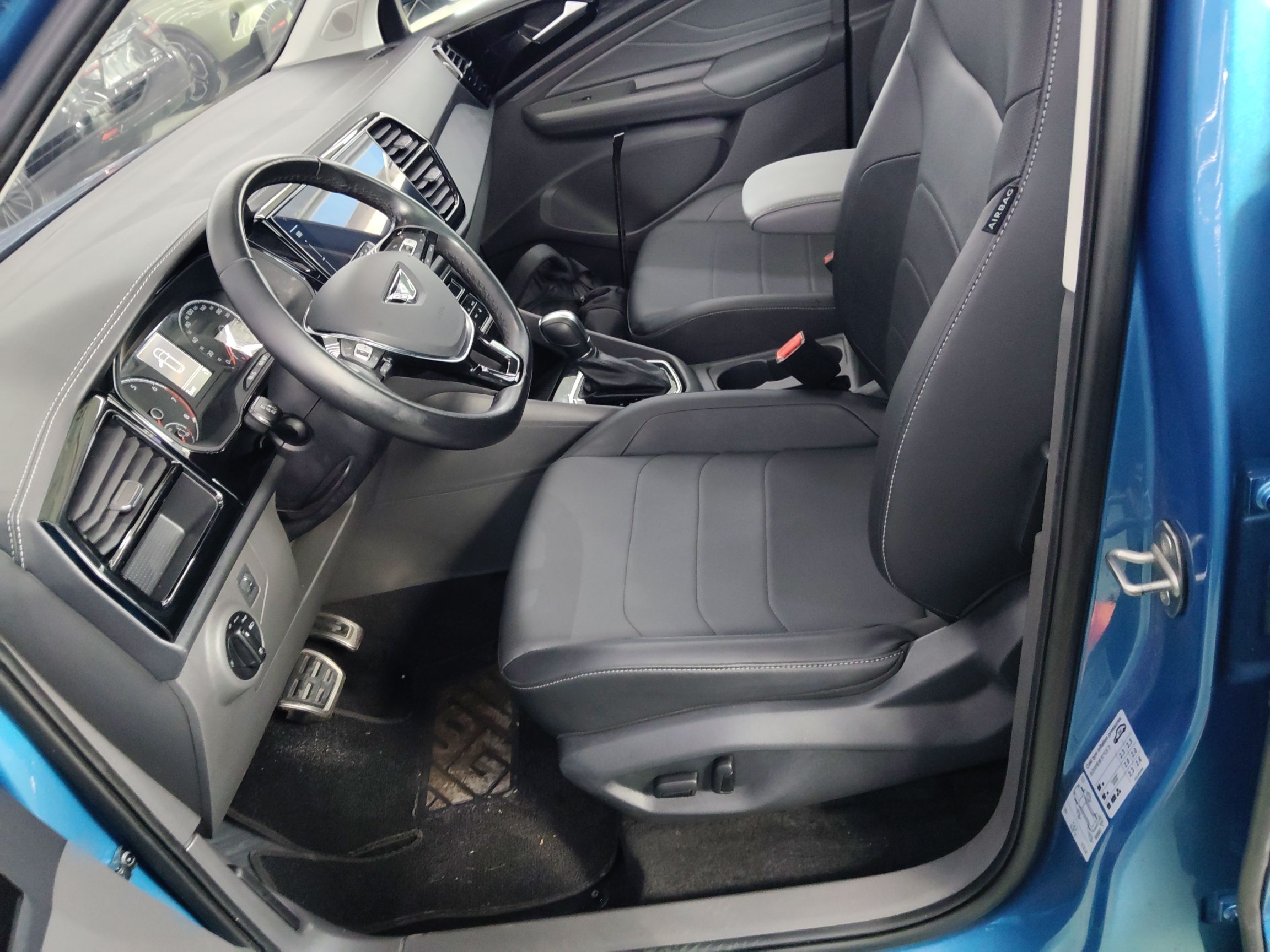 Interior delantero