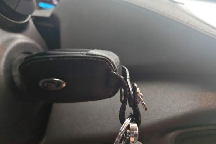 Used Ford Escort 2017 Happiness Edition 1.5L Automatic Fashion Version
