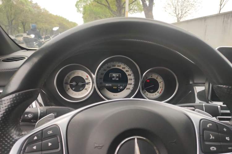 Used Mercedes-Benz CLS 2016 CLS 260 Elegant Edition Instrument Cluster