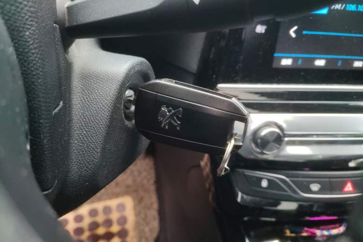 Used Peugeot 308 2016 1.6L Automatic Luxury Edition