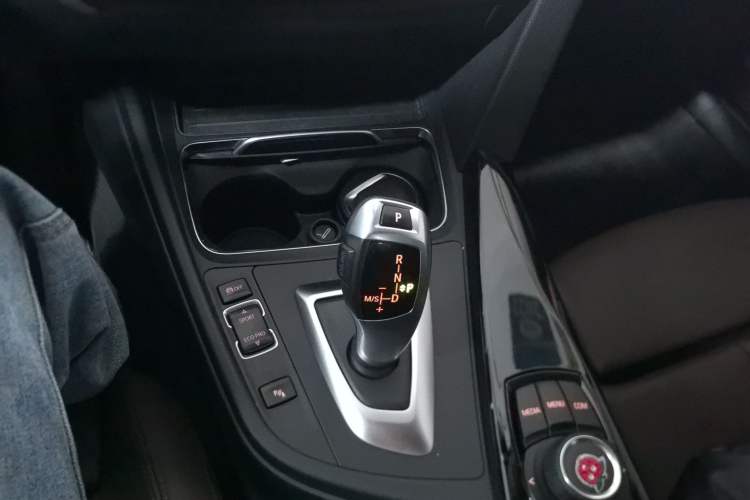 Used BMW 3 Series 2018 320Li Fashion Model
