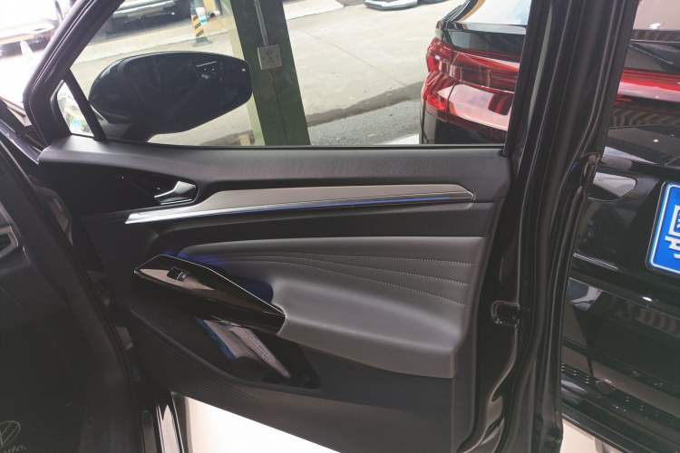 Used Volkswagen ID.4 CROZZ 2022 Long-Range Lite PRO Edition