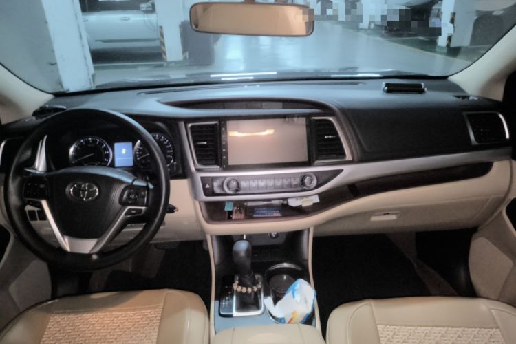 Used Toyota Highlander 2015 2.0T Two-Wheel Drive Elite Edition 5 Seats
