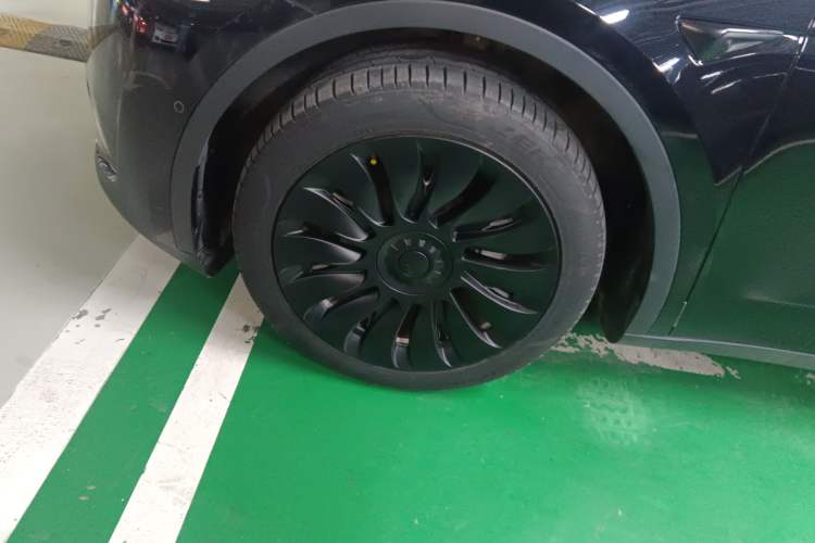 Used Tesla Model Y 2022 Rear-Wheel-Drive Version