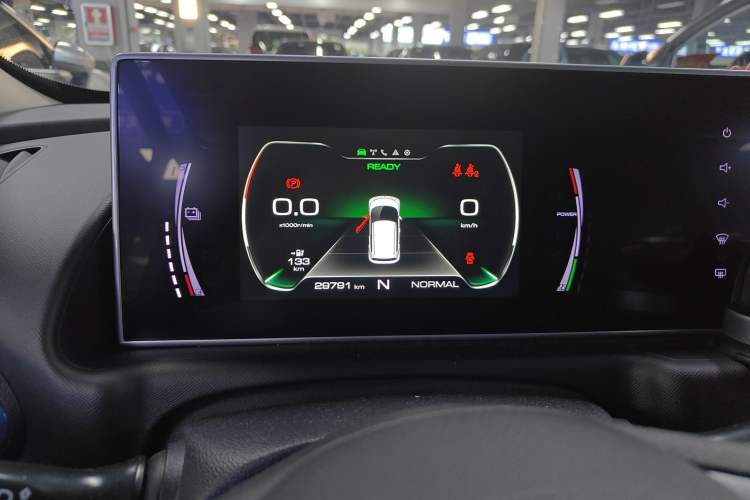 Used ORA White Cat 2020 305 km Luxury Version
