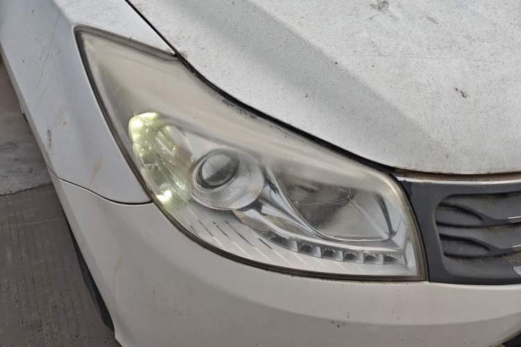 Used Haima S7 2013 2.0L Automatic ZhiZhen Version