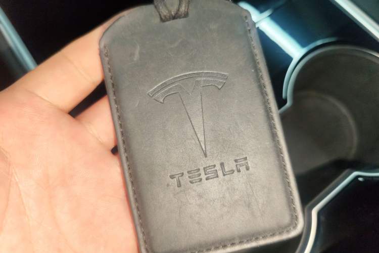 Used Tesla Model 3 2019 Standard Range Rear-Drive Upgraded Version
