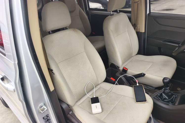 Used Wuling Hongguang V 2022 1.5L Enjoy Edition Electric-Powered LAR