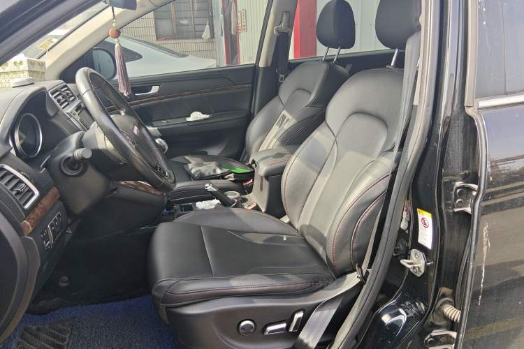 Used Haval H6 2015 Sport Edition 1.5T Manual Two-Wheel Drive Elite Model
