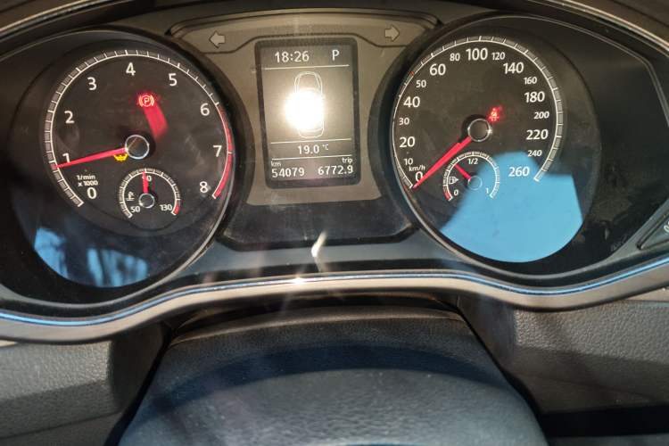 Used Volkswagen Passat 2017 330TSI DSG Luxury Edition
