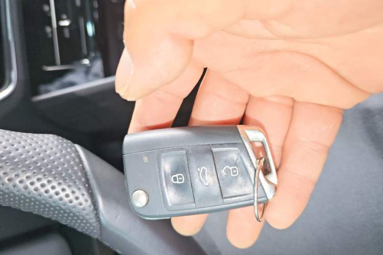 Used Volkswagen Tiguan L 2023 330TSI Automatic Two-Wheel Drive Smart Edition Vehicle Key