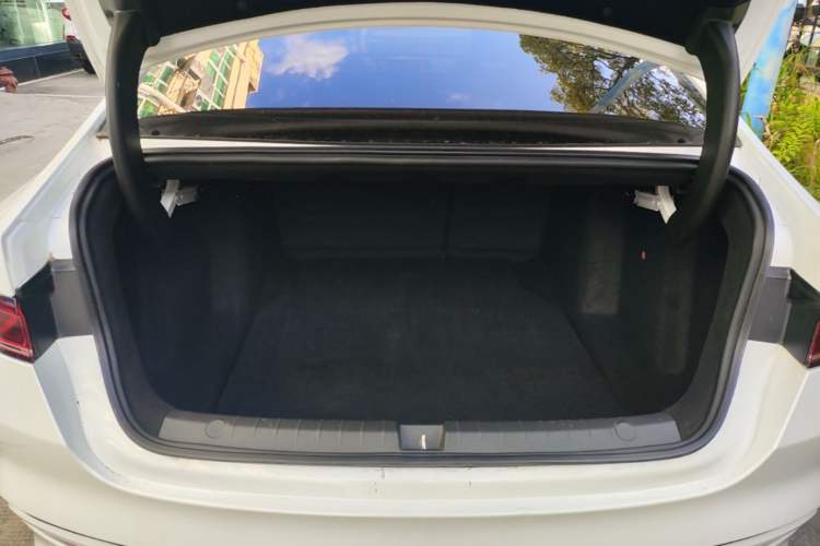 Used BYD Qin PLUS 2024 Honor Edition EV 510KM Leading Model
