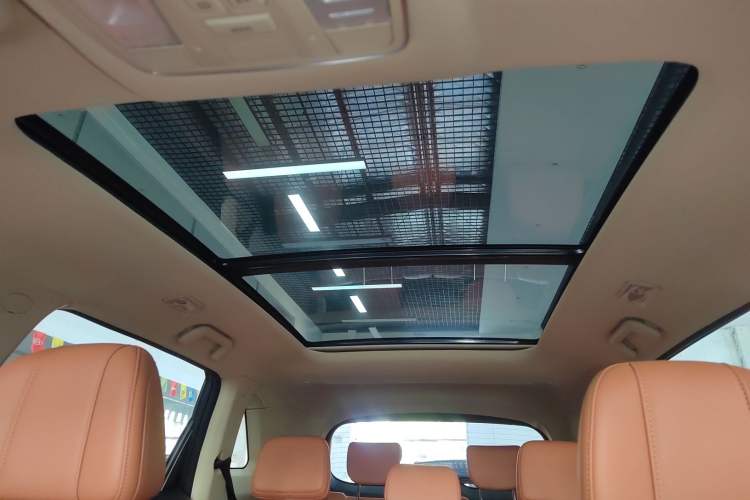 Used Landian E5 PLUS 2026 Model 165km Long-Range First-Adoption Version Ultra 7-seater