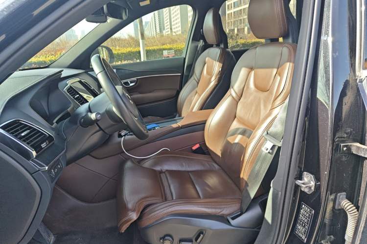 Used Volvo XC90 New Energy 2022 E-Drive Hybrid T8 Luxury Flagship 7-Seater