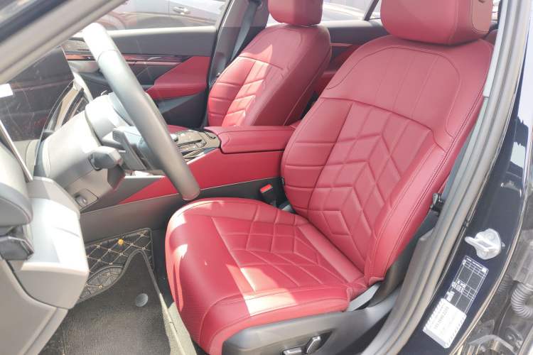 Used BMW 5 Series 2024 530Li Leading Model M Sport Package
