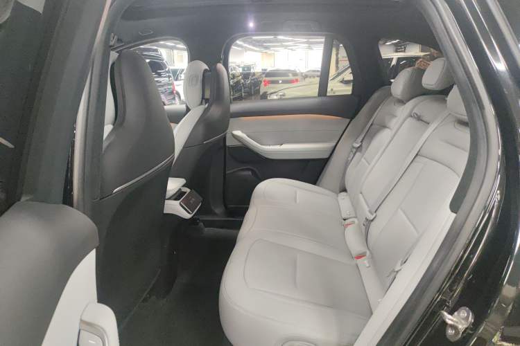 Used Nio ES6 2024 75 kWh
