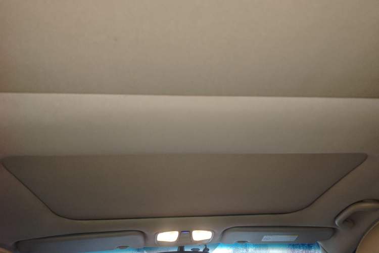 Used Hyundai Sonata 2011 2.0L Automatic Supreme Edition
