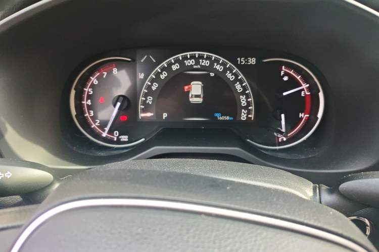 Used Toyota RAV4 2020 2.0L CVT Two-Wheel Drive Fashion Edition Instrument Cluster