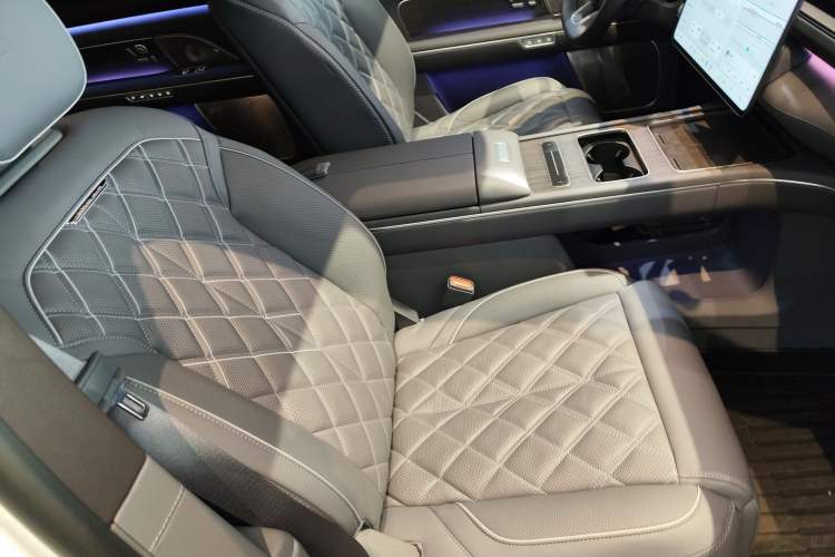 Used Nio ES8 2026 Model 6-seat Executive Signature Edition