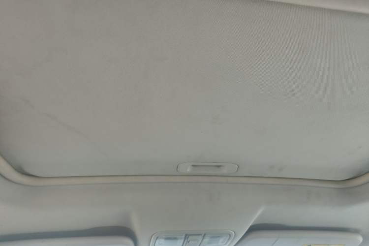 Used Dongfeng Fengon 580 2016 1.8L Manual Comfort Model
