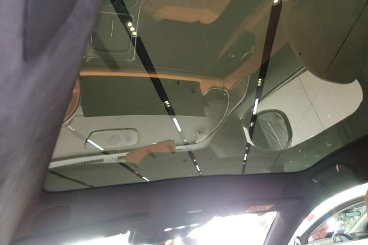 Used XPeng G9 2025 625 Long-Range Max
