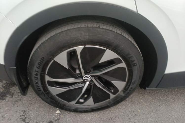 Used Volkswagen ID.4 CROZZ 2021 Long-Range PURE+ Two-Wheel Drive Version