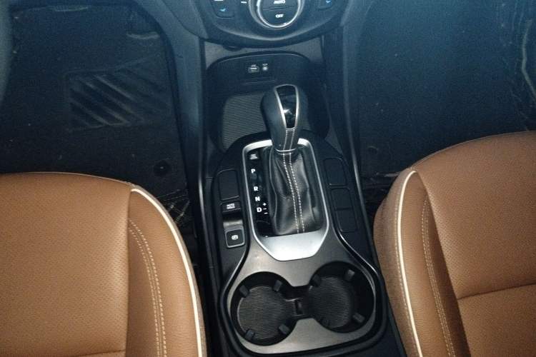 Used Hyundai Santa Fe 2017 2.0T Automatic Two-Wheel Drive Smart Version 7 Seats
