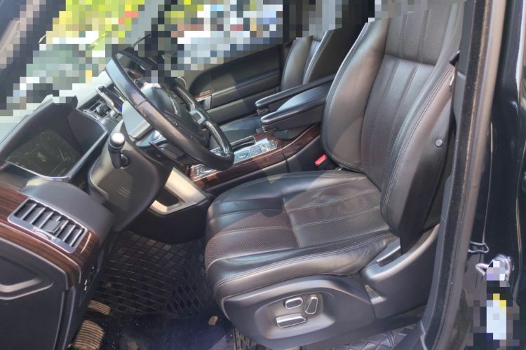 Used Land Rover Range 2015 3.0 SC V6 Vogue Left Front Seat