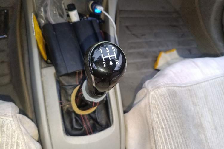 Used CHANGAN Alsvin V5 2012 1.5L Manual Dream Edition