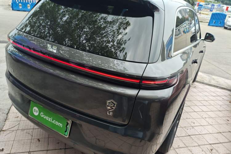 Used Li Auto L8 2023 Air model
