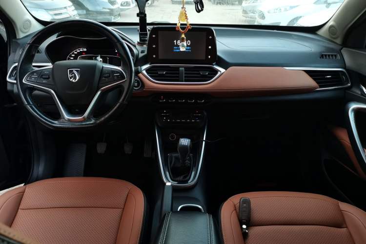 Used Baojun 510 2017 1.5L Manual Luxury Model