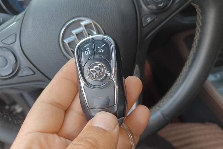 Used Buick Envision 2016 28T Four-Wheel Drive Luxury Model
