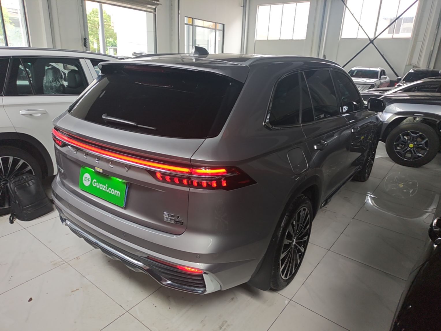 Geely Auto Monjaro L 2026 Model Oriental Yao 2.0TD Automatic Xiaohan Edition — снимка 6