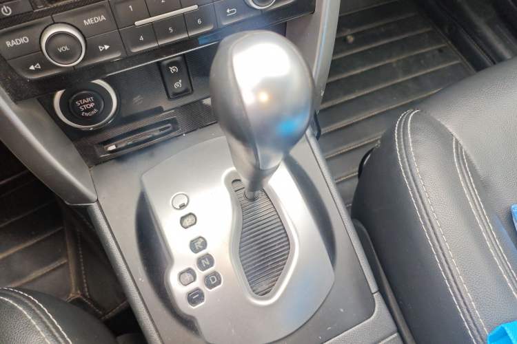 Used Renault Koleos 2014 Revised Version 2.0L Two-Wheel Drive Fashion Edition