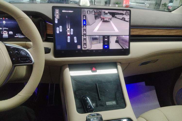 Used Hima AITO M7 2024 1.5T Intelligent Driving Rear-Drive Max Edition 5 Seats Audio And AC Panel