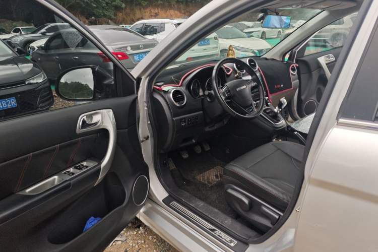 Used Haval H6 2017 Classic Edition 1.5T Manual Two-Wheel Drive Urban Model
