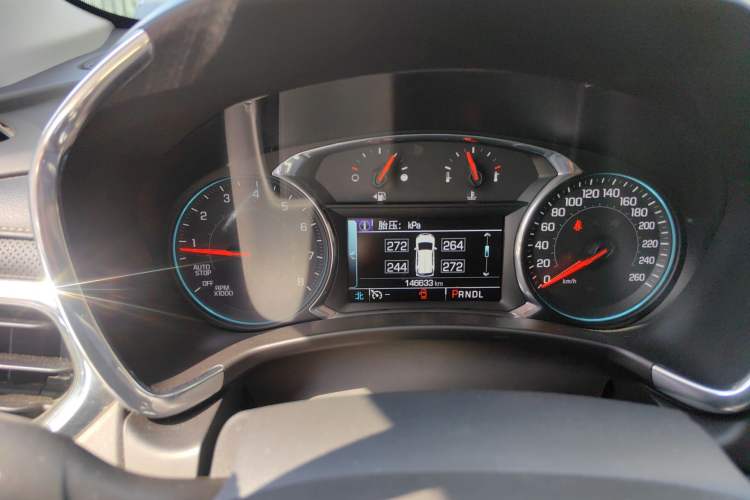 Used Chevrolet Equinox 2018 RS 550T Automatic All-Wheel-Drive Boundary Edition Instrument Cluster