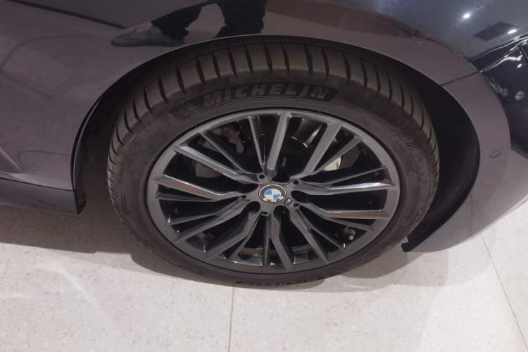 Used BMW 3 Series 2021 Second Facelift 325Li M Sport Night Edition Package